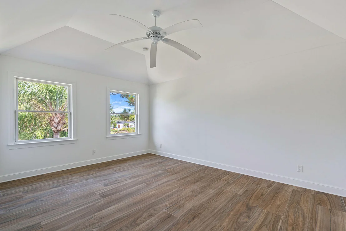 Photo of 100 NORWOOD Road