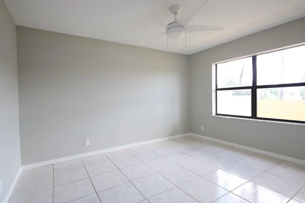 Photo of 9526 Sun Pointe Drive
