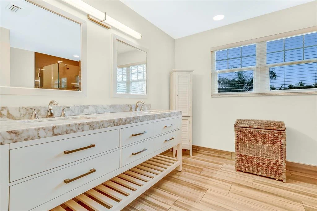 Photo of 1305 Mainsail Circle