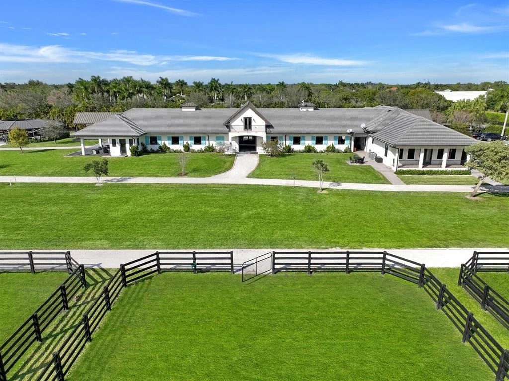 Photo of 4915 Stables Way