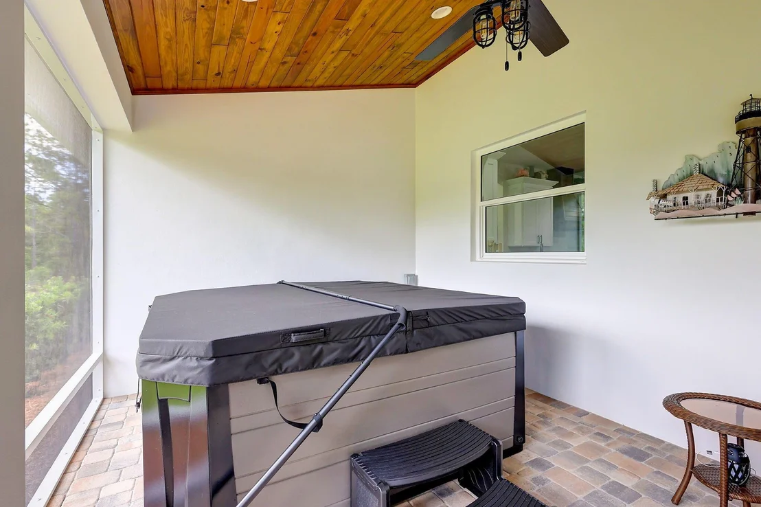 Photo of 10610 Pine Needle Drive