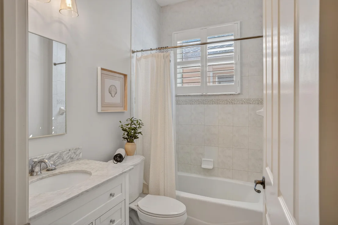 Photo of 150 Santiago Drive