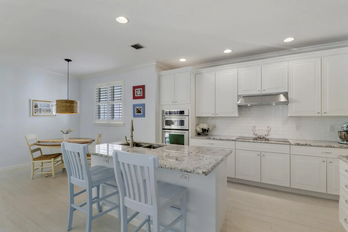 Photo of 3421 Duval Street