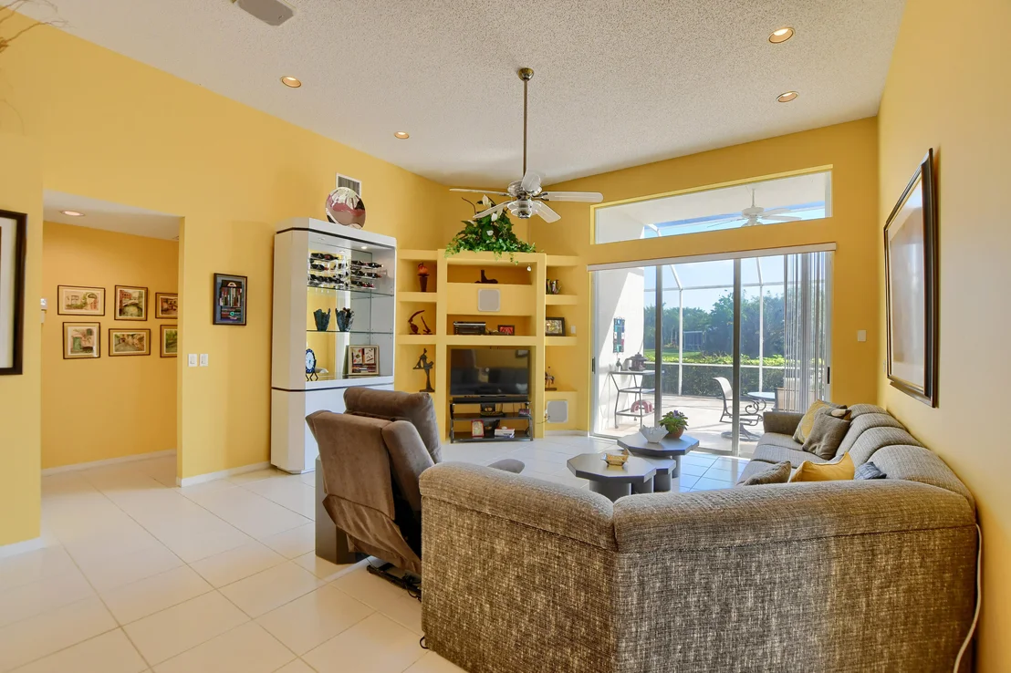 Photo of 10641 St Thomas Drive