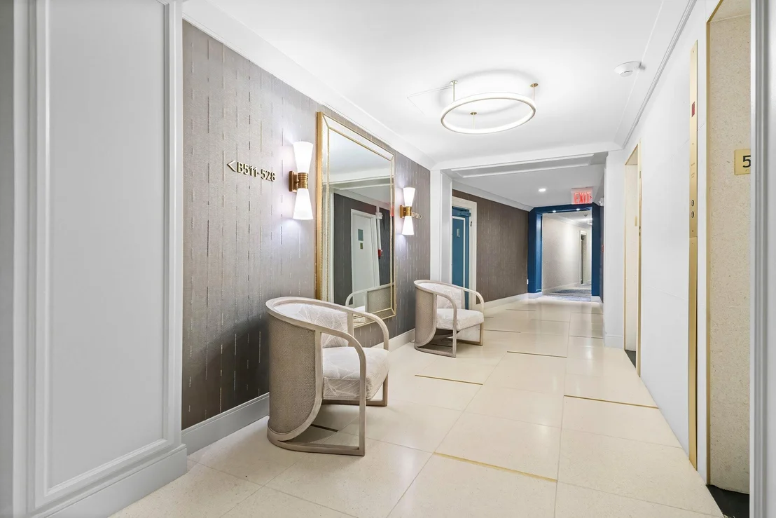 Photo of Unit 526B at 44 Cocoanut Row