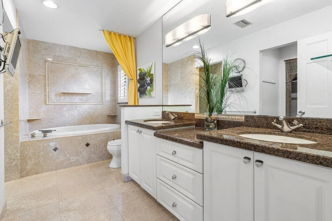 Photo of 477 Glenbrook Drive