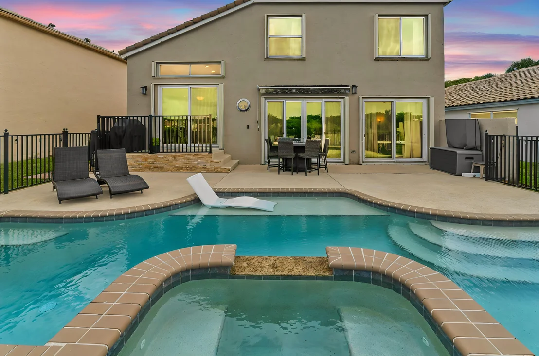 Photo of 7877 Springvale Drive