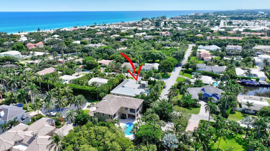 Photo of 18 Ridge Boulevard