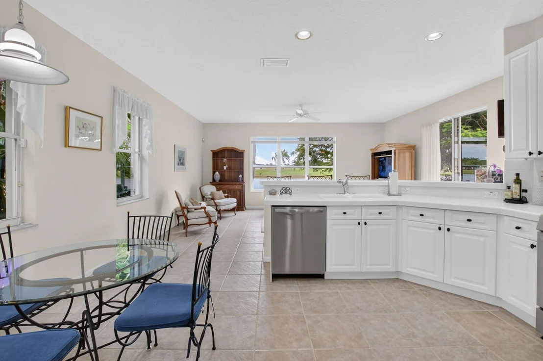 Photo of 5866 Bay Hill Circle