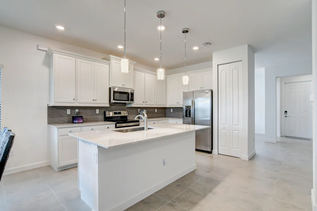 Photo of 1114 Whitcombe Drive