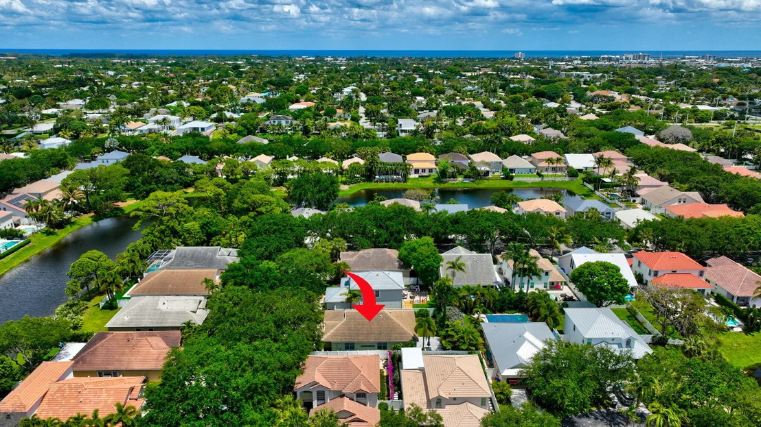 Photo of 1142 Canoe Point