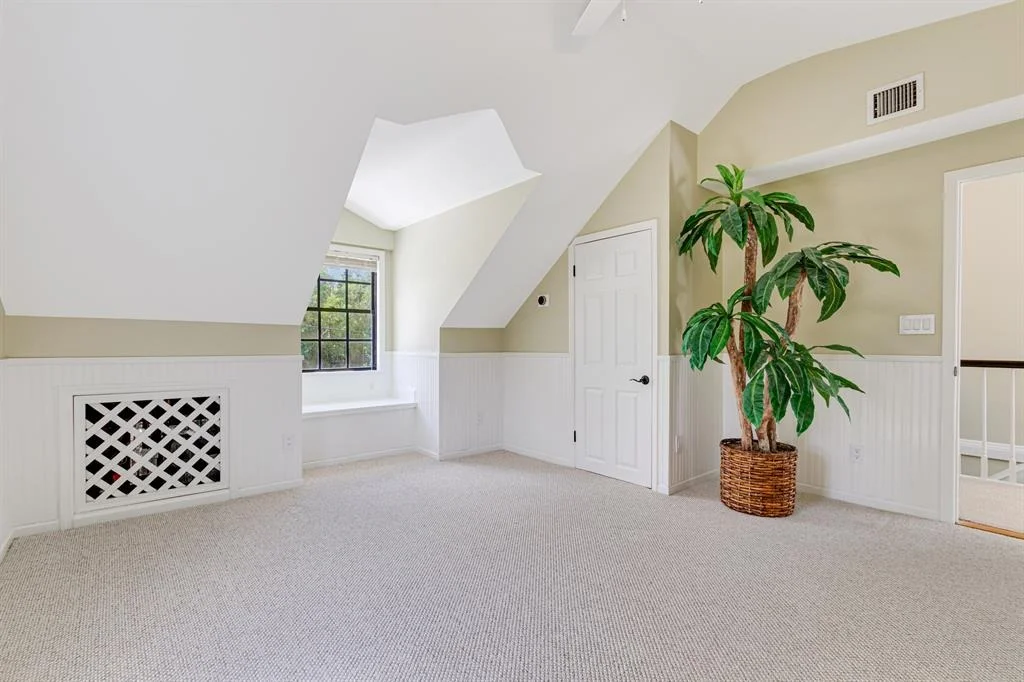 Photo of 16560 Alexander Run