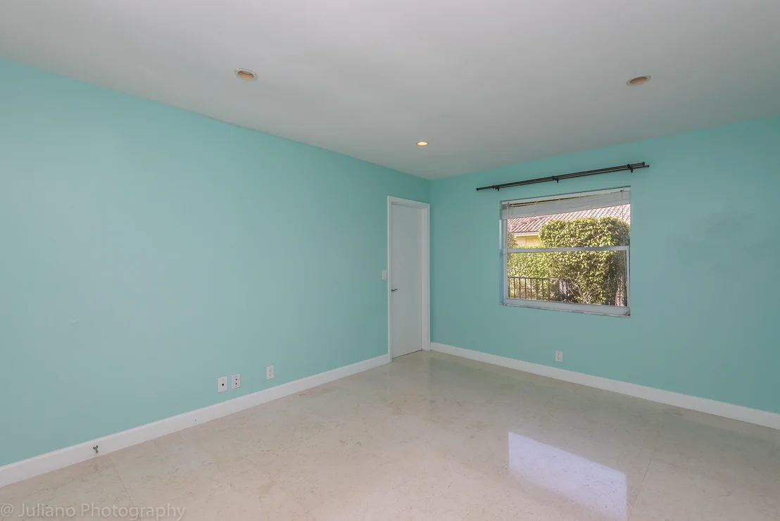 Photo of 6813 Giralda Circle