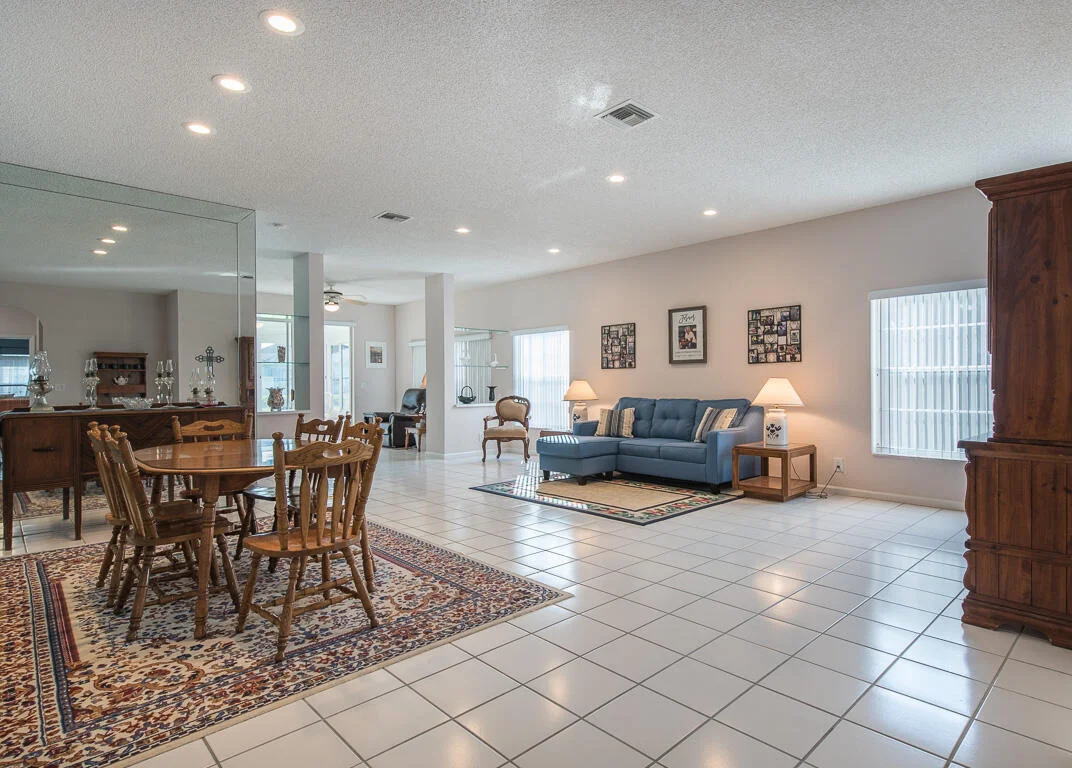 Photo of 7696 Mansfield Holw Road