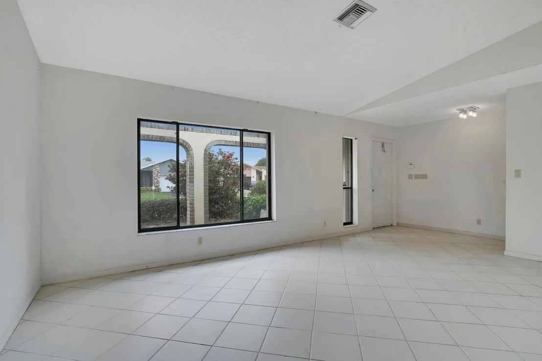 Photo of 7010 NW 22nd Way