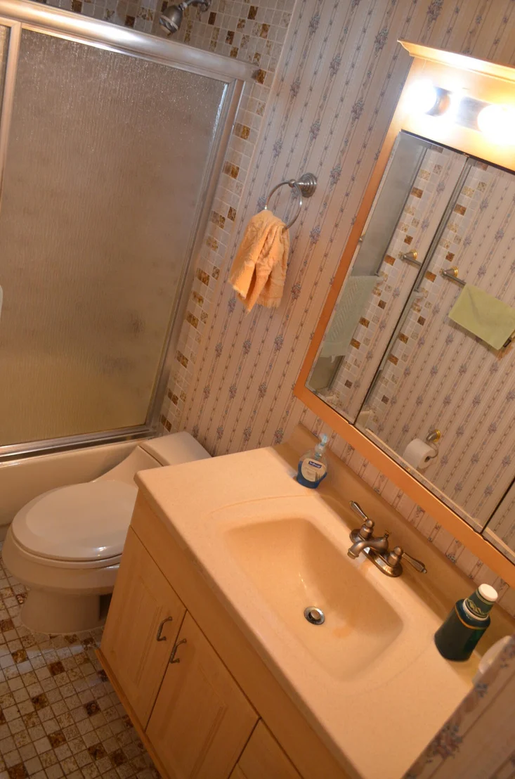 Photo of Unit 224 at 5190 Las Verdes Circle