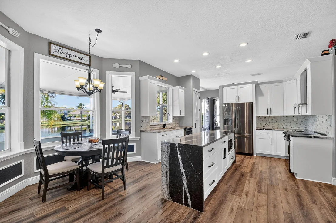 Photo of 5947 Bay Hill Circle
