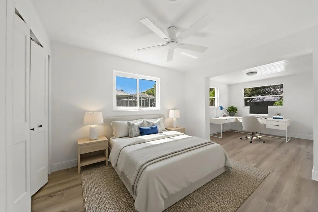 Photo of 2416 NW Everglades Boulevard