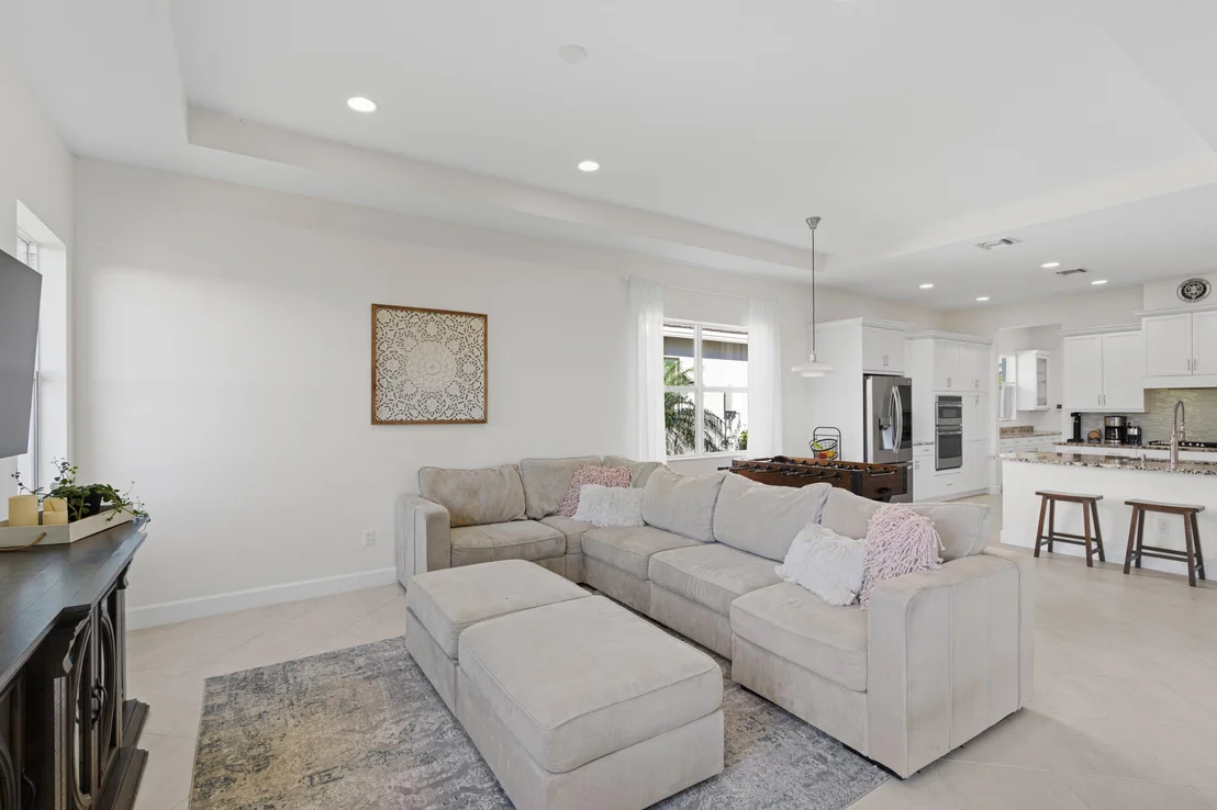 Photo of 5863 Whippoorwill Circle
