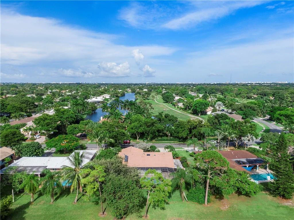 Photo of 3578 Lakeview Drive