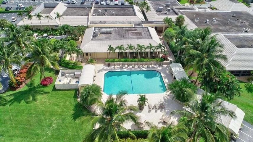 Photo of 10869 River Glenn Drive