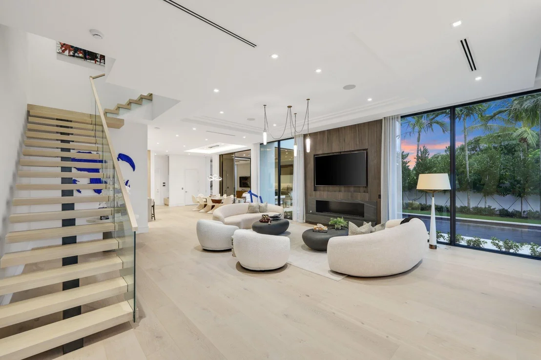 Photo of 310 Grove Place