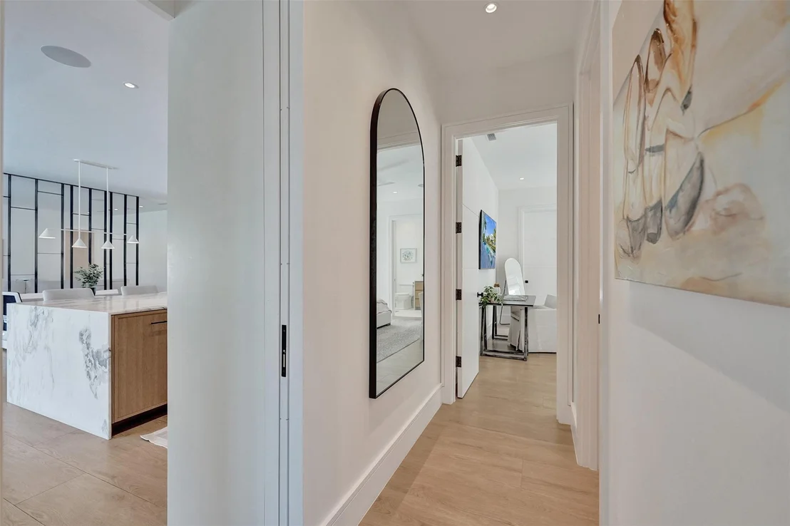Photo of 5151 NE 30th Avenue