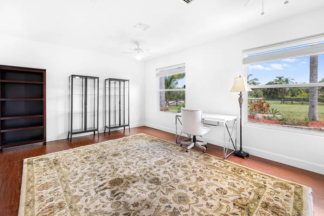 Photo of 15780 110th Avenue N
