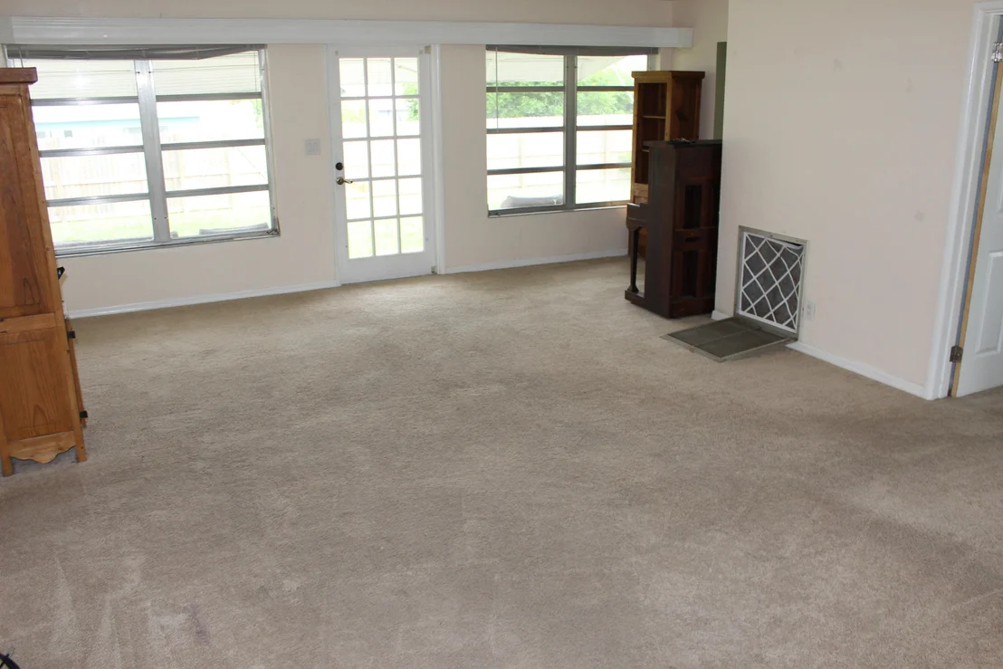 Photo of 1505 Crest Drive