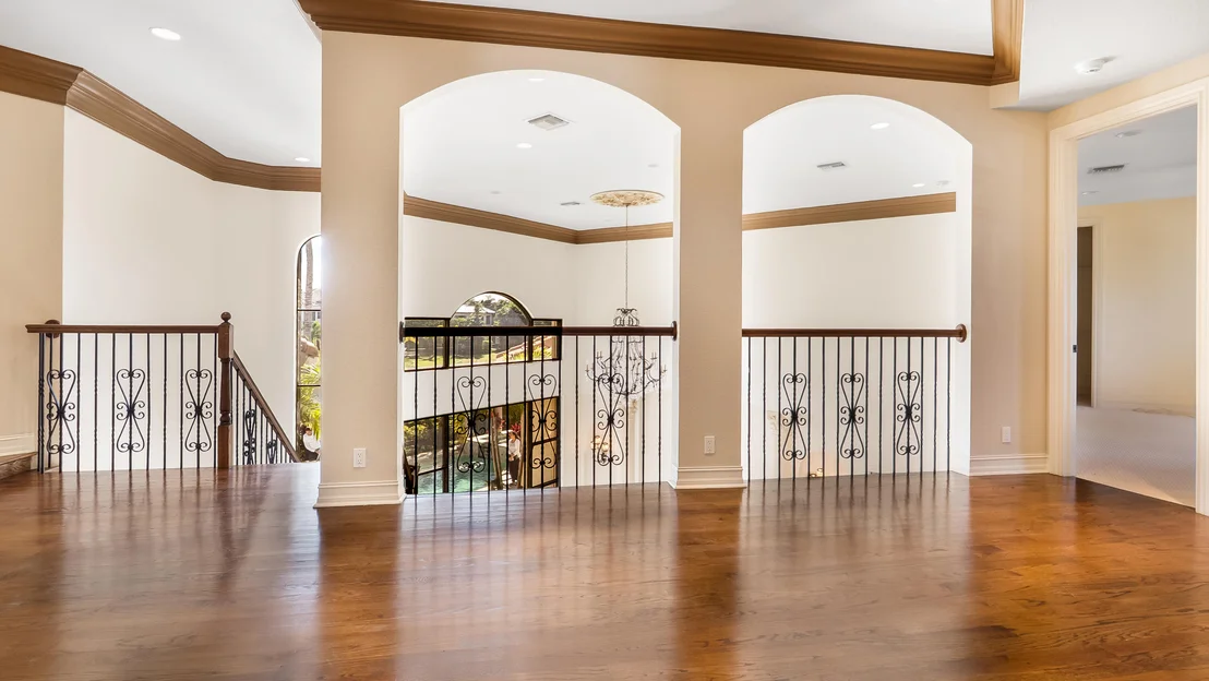 Photo of 17602 Middle Lake Drive