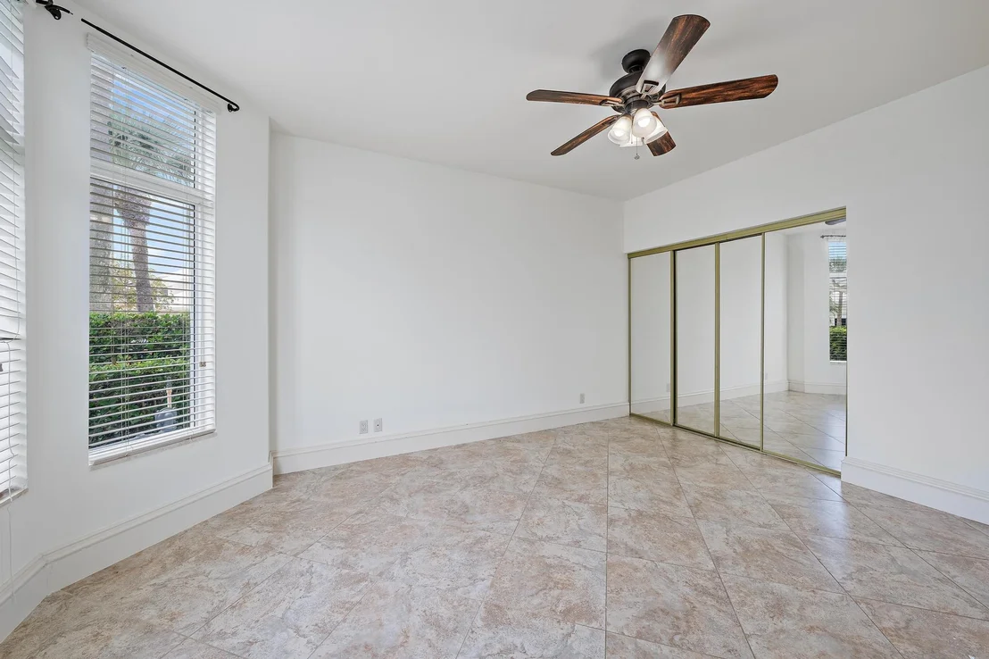 Photo of 1504 Captains Way