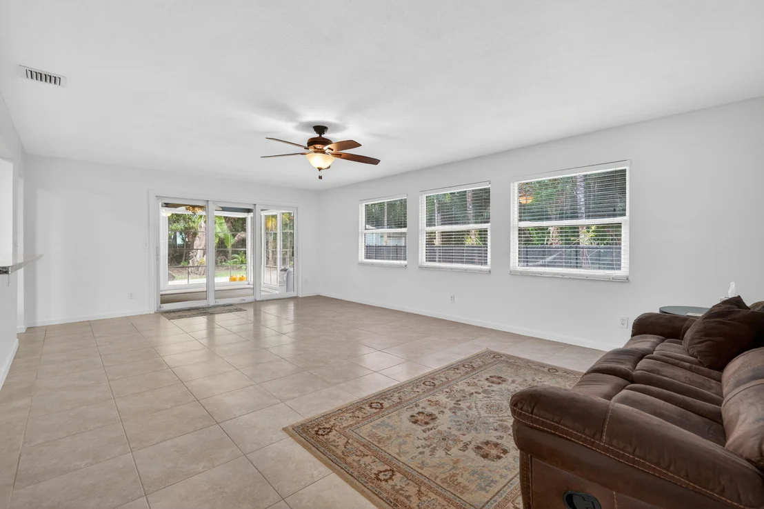 Photo of 17391 Alexander Run