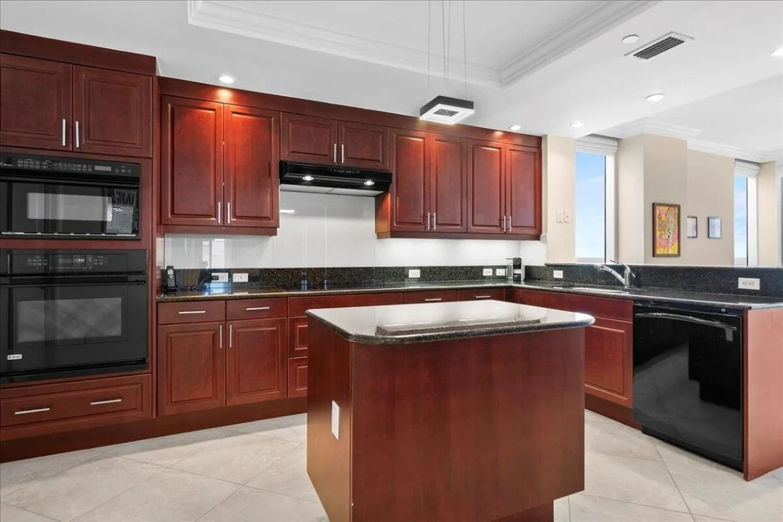 Photo of Unit 701 at 4600 N Ocean Drive