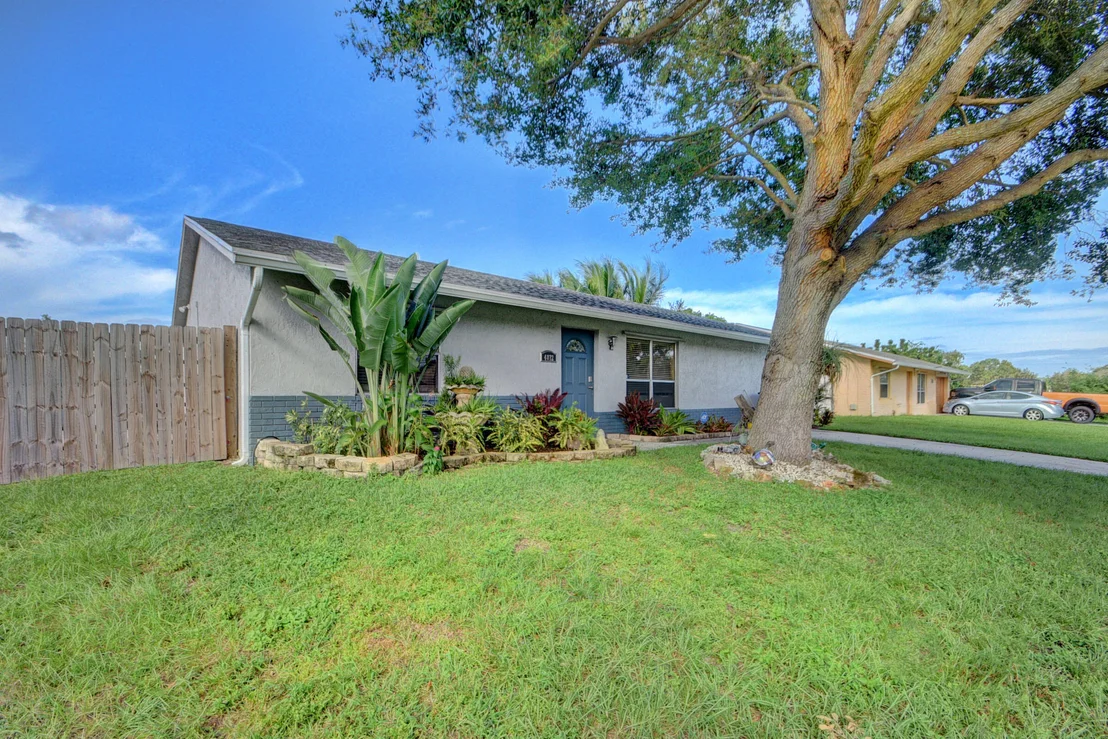 Photo of 4872 Poseidon Place