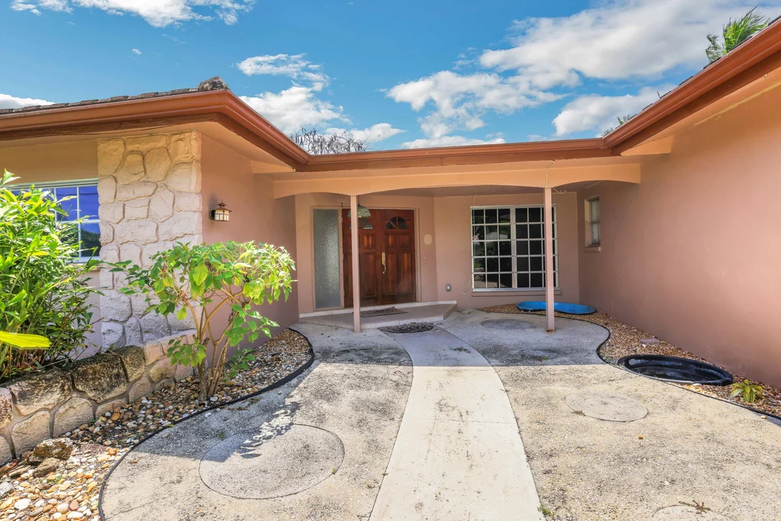 Photo of 20 Tradewinds Circle