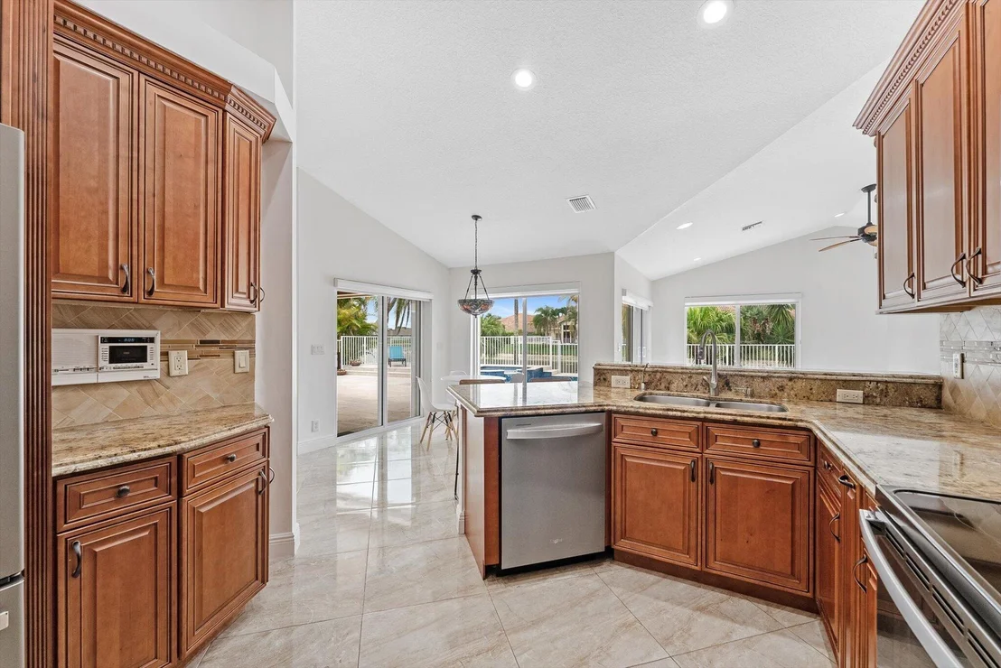 Photo of 22325 Collington Drive