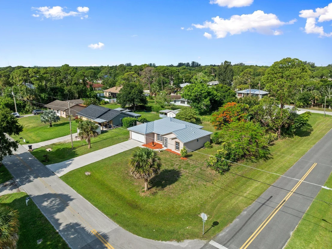 Photo of 5609 Sunset Boulevard