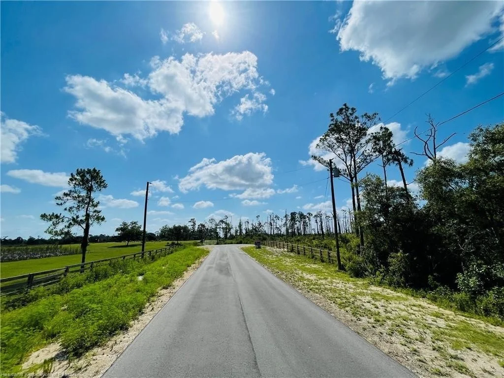 Photo of 725 Moon Ranch Road