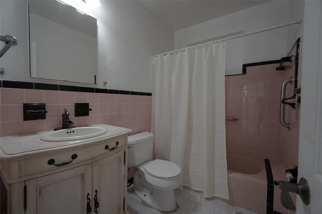 Photo of 5785 NW 113th Terrace