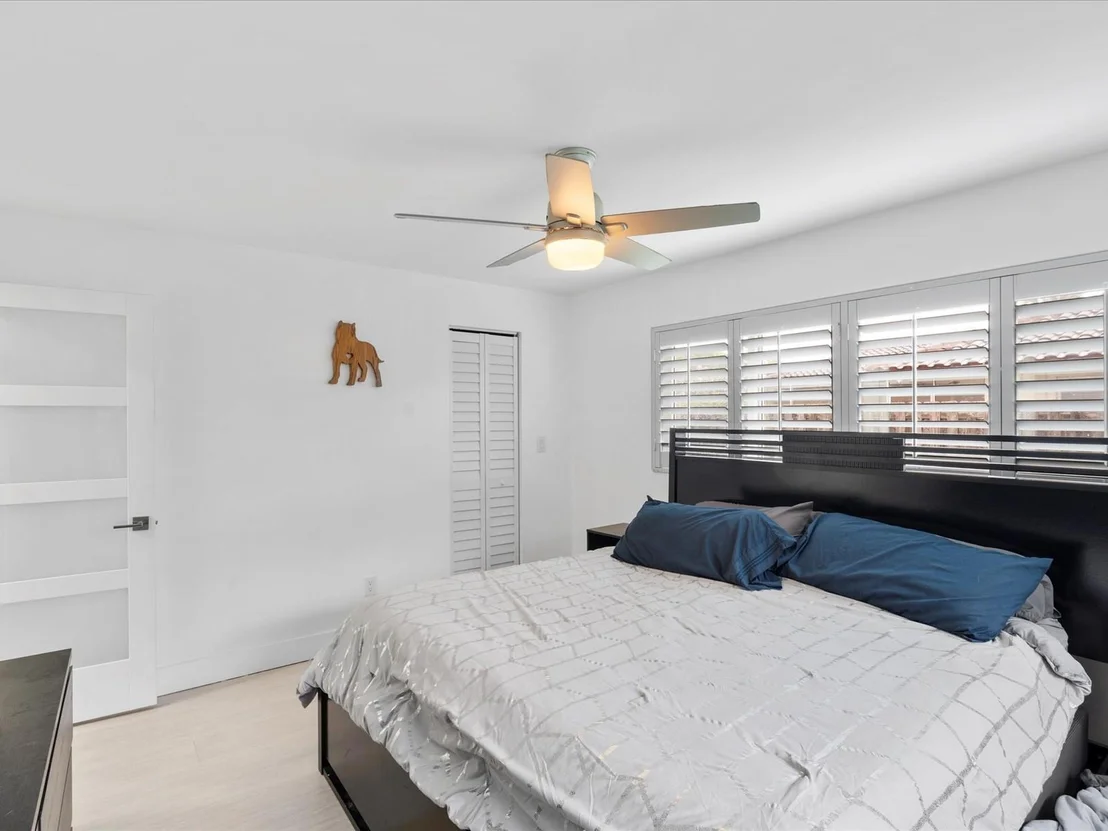 Photo of 4431 NE 27th Terrace