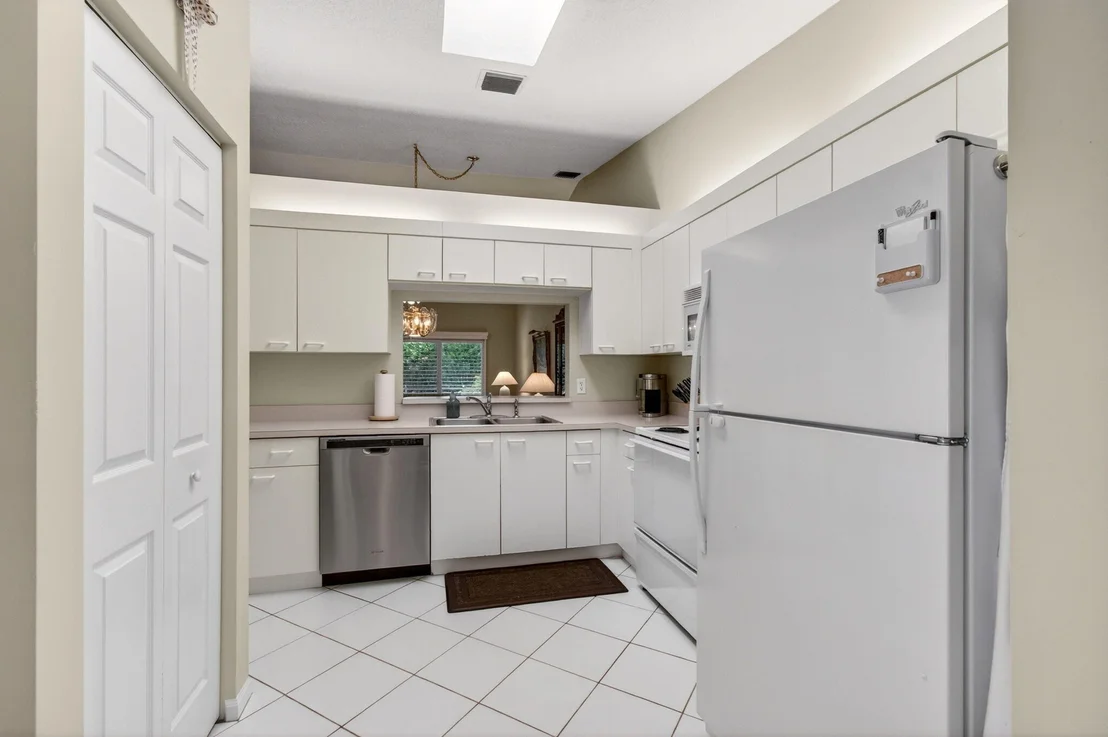 Photo of 26 Sausalito Drive