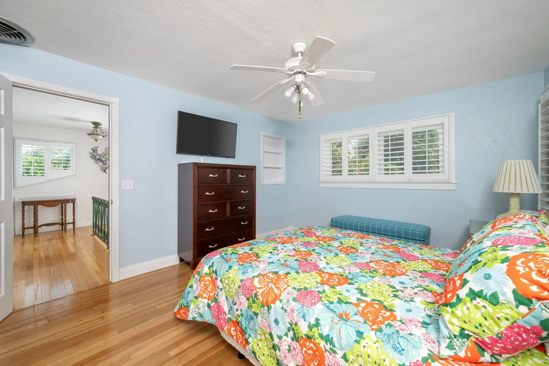 Photo of 715 Conn Way