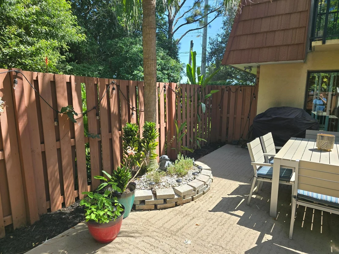 Photo of Unit 113 at 1515 Augusta Circle
