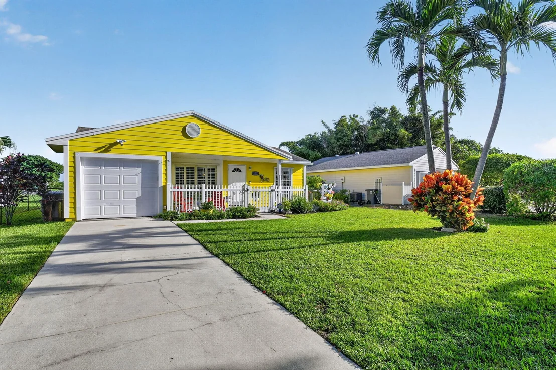 Photo of 9099 Carma Drive
