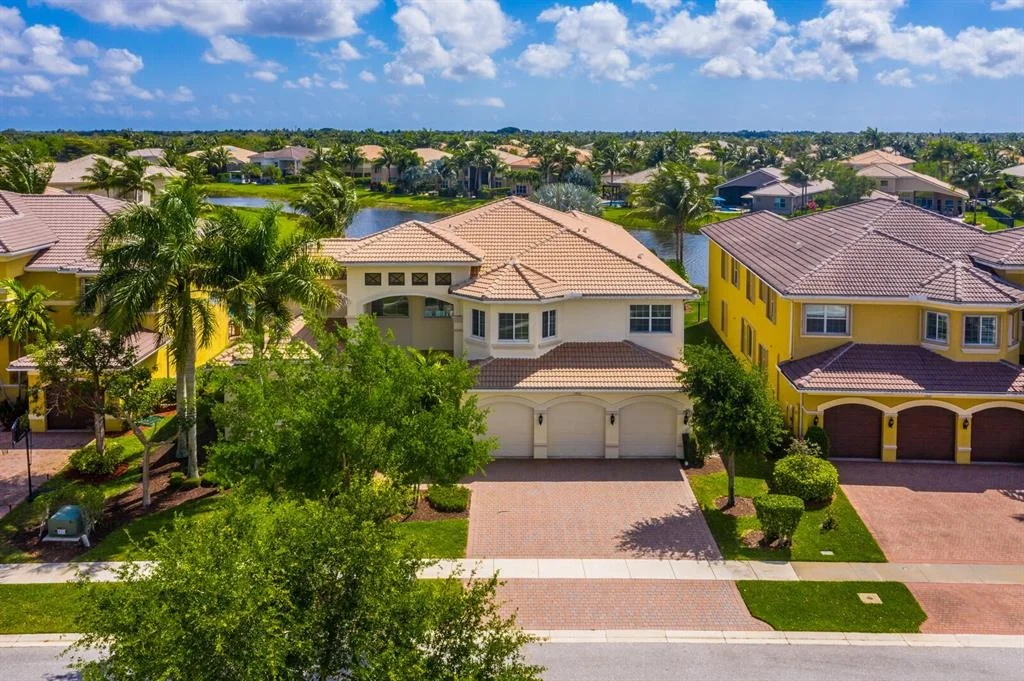 Photo of 11812 Windmill Lake Drive