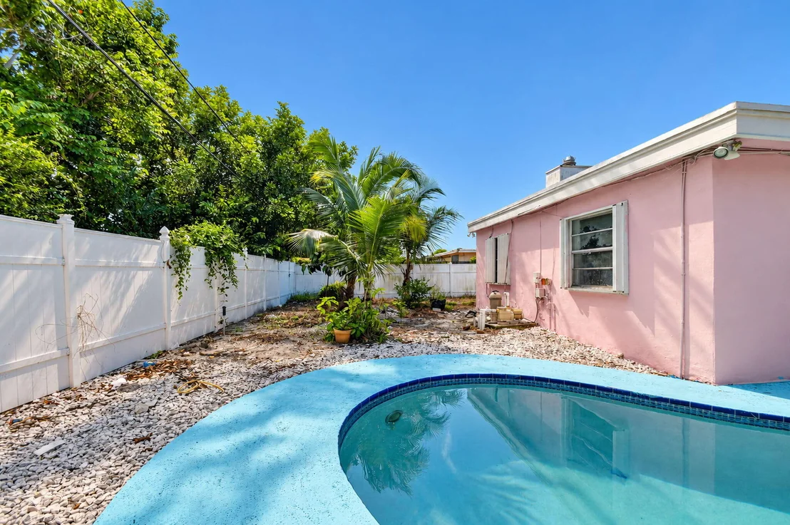 Photo of 1186 DREXEL Road