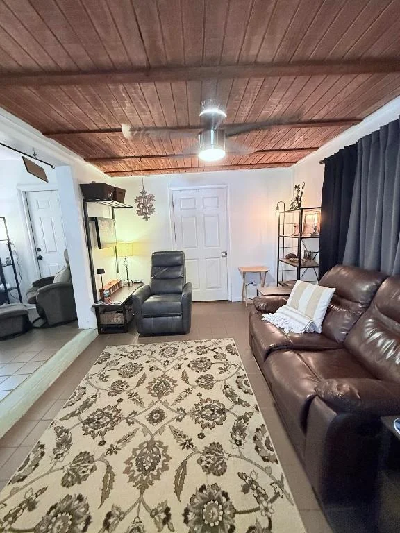 Photo of 1736 Hunter Road