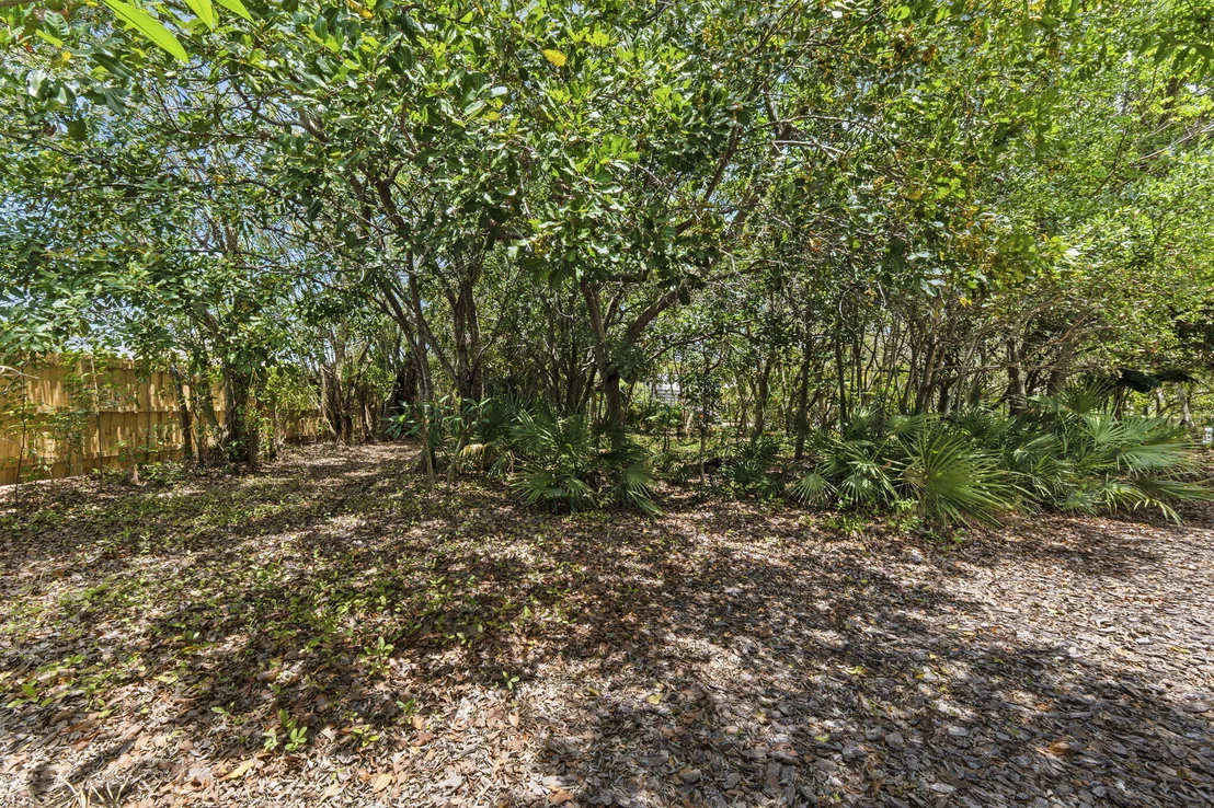 Photo of 4873 SE Bayshore Terrace