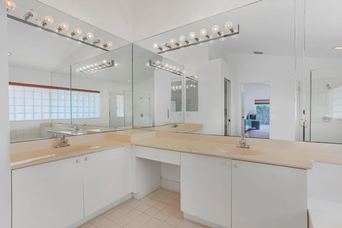 Photo of 7728 Thornlee Drive