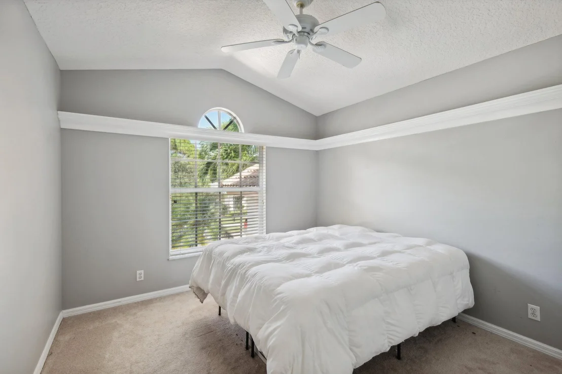 Photo of 7172 SE Seagate Lane